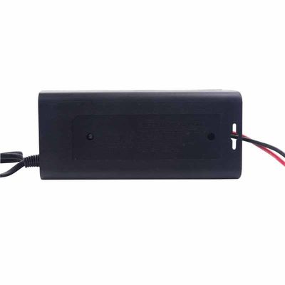 OEM 5A 12V Lithiumbatterijoplader PC Waterdicht 94V0 FCC EMC gecertificeerd